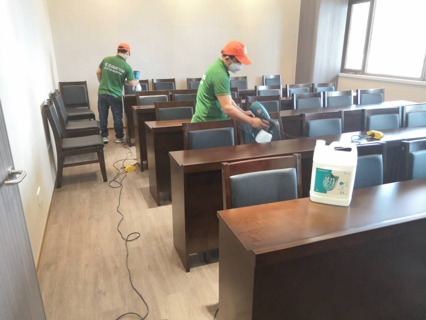 醫(yī)院會(huì)議室噴涂全方位施工 醫(yī)院會(huì)議室噴涂全方位施工
